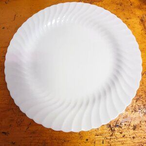 Johnson Brothers Regency Snow White Swirl Plate 10"
